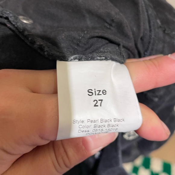 Won hundred black pearl jeans - Picture 3 of 3